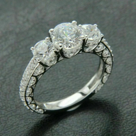 ✨925 Silver Plated Round Cut CZ Eternity Ring for Women, MARR9412 - Picture 1 of 3